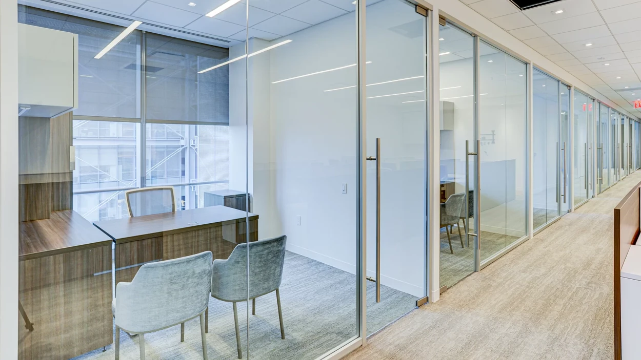 Jasa Partisi Kaca Berkualitas & Murah